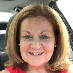 Meet your Posher, Julie